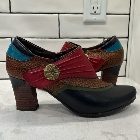 L’Artiste by Spring Step Women's Fia Dress Pump Embossed Hand Painted Leather - Picture 11 of 16